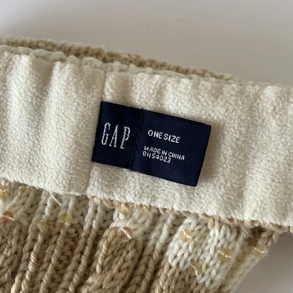 Gap Wool Blend Winter Beanie Knit Hat with sequin details